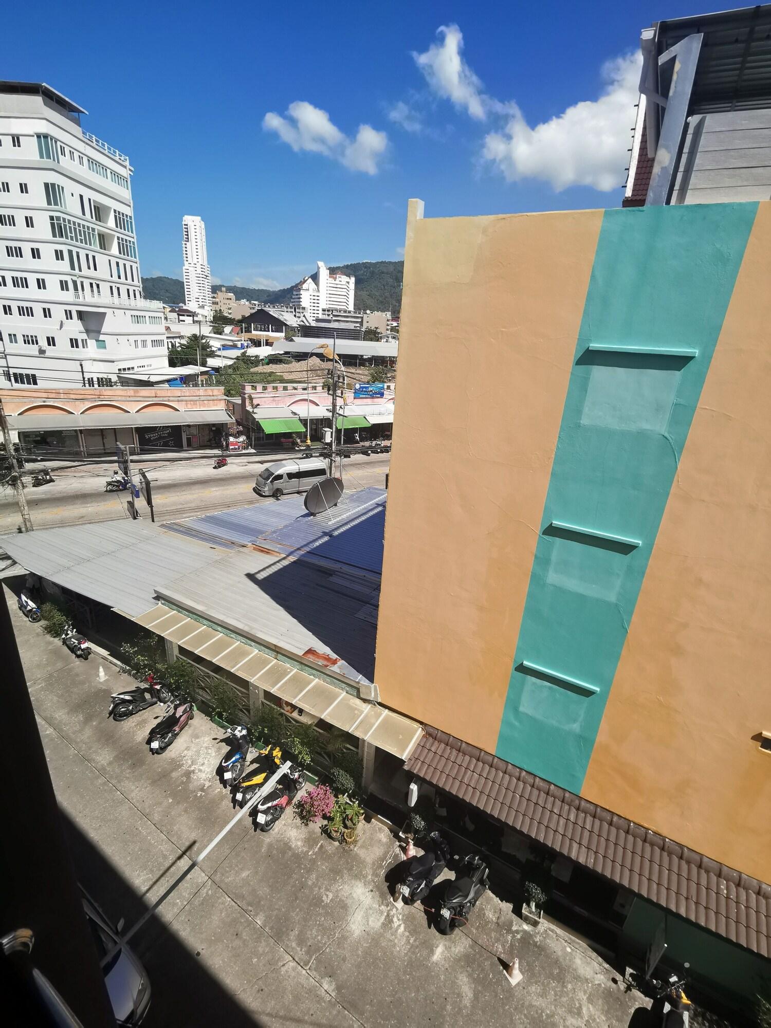 Fish And Summer House Patong Экстерьер фото